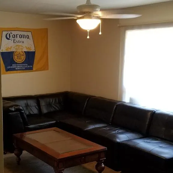 39 Woodlawn Ave — Photo 11