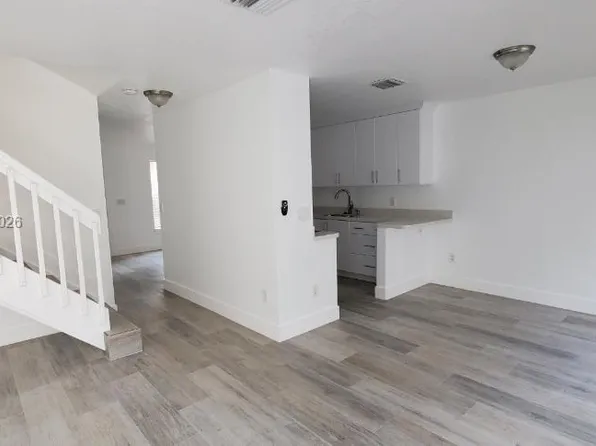 17001 NW 22nd St, Pembroke Pines, FL