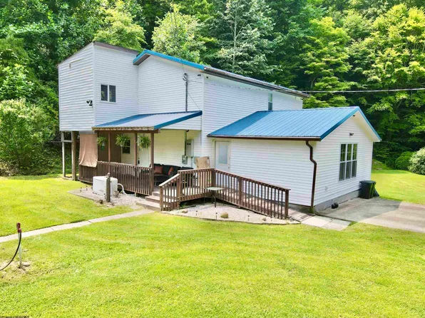 1858 Fola Rd, Bickmore, WV 25019
