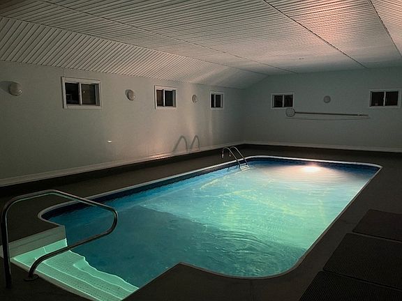 3rd image of 200 Lumbert Mill Rd