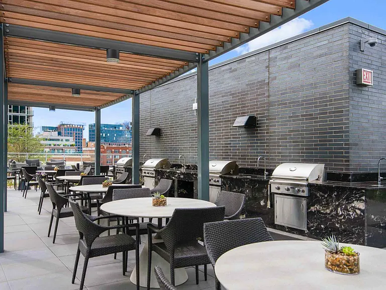 1 N Halsted St #2903 — Photo 10
