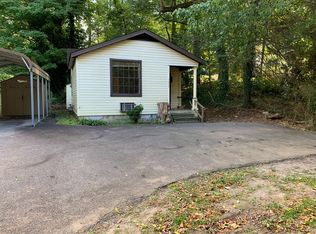 524 Boone Rd #C, Eden, NC 27288