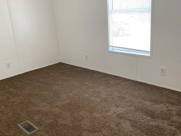 4655 Sharpsburg Rd #123 — Photo 2