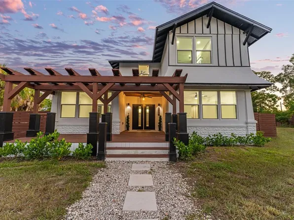 700 37th Ave S, Saint Petersburg, FL 33705