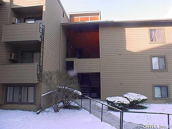 2nd image of 244 Watertree Dr