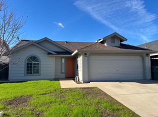 1513 Prospect Ln, Modesto, CA 95355