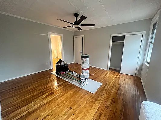 2nd image of 384 Graham Ave APT 3
