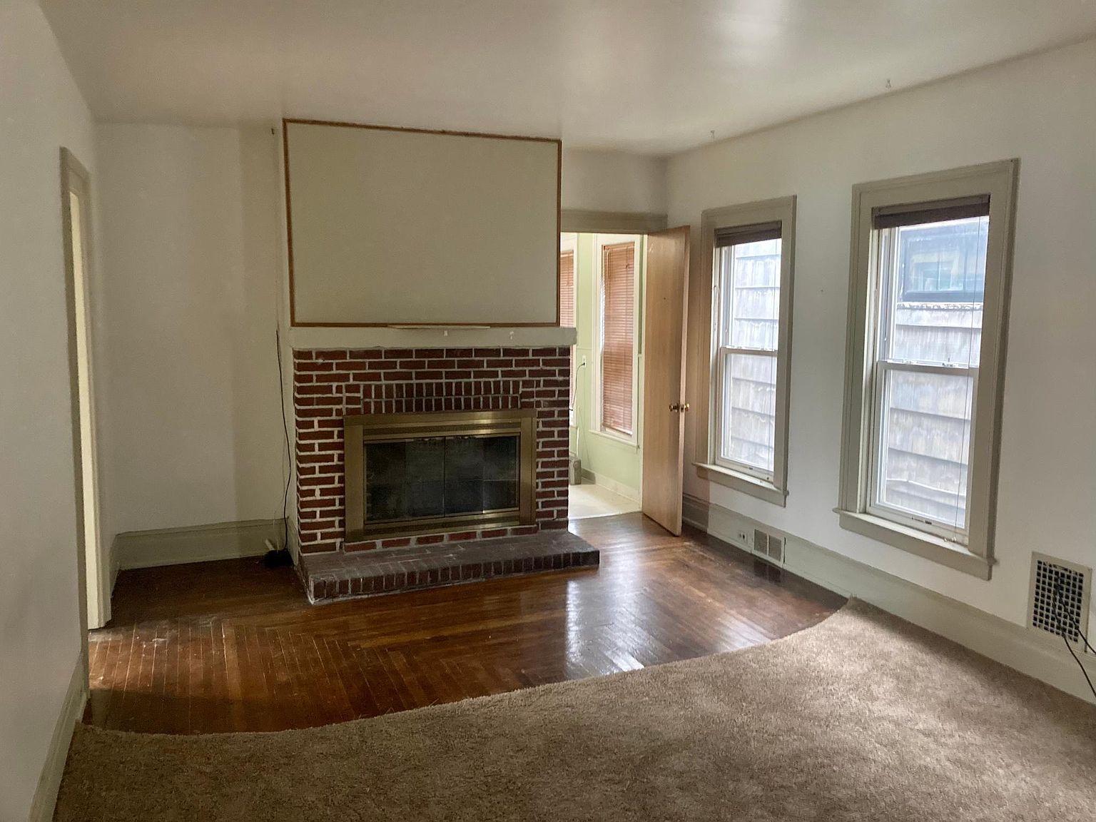 8725 Buffalo Ave, Niagara Falls, NY 14304 Zillow