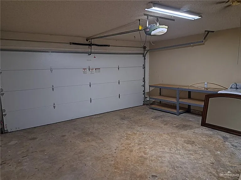 2813 Hawk Ct — Photo 14