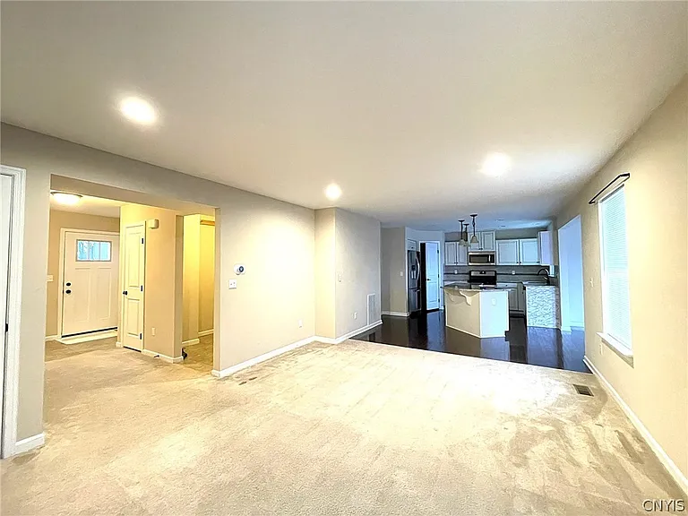 113 Weeping Willow Way — Photo 8