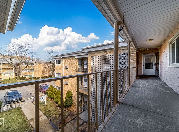 2nd image of 7201 W Wellington Ave APT C3