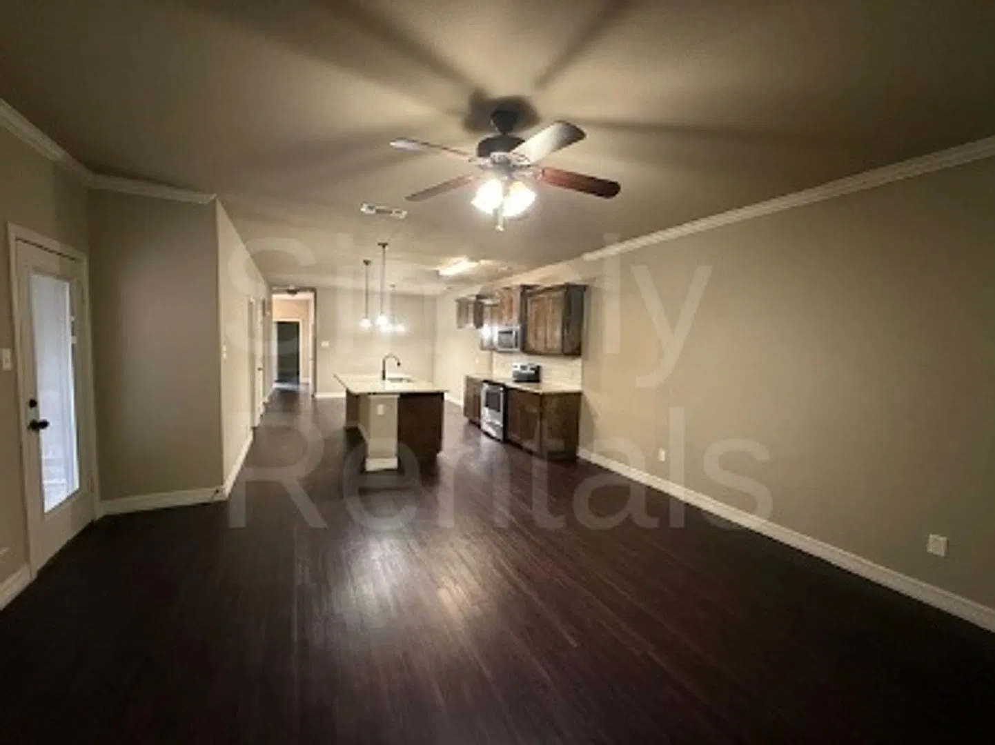 6905 Jack Finney - Greenville - Townhome — Photo 3