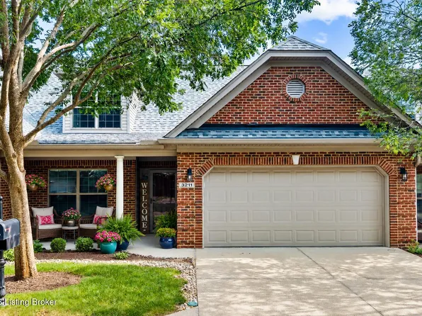3211 Brittany Pointe Ln, Louisville, KY 40220