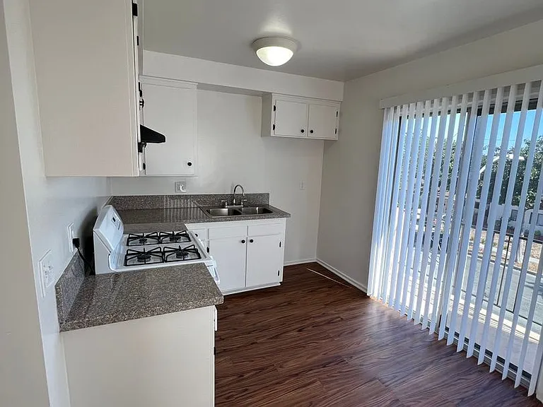 Pinnacle Rosewood, LLC — Photo 7