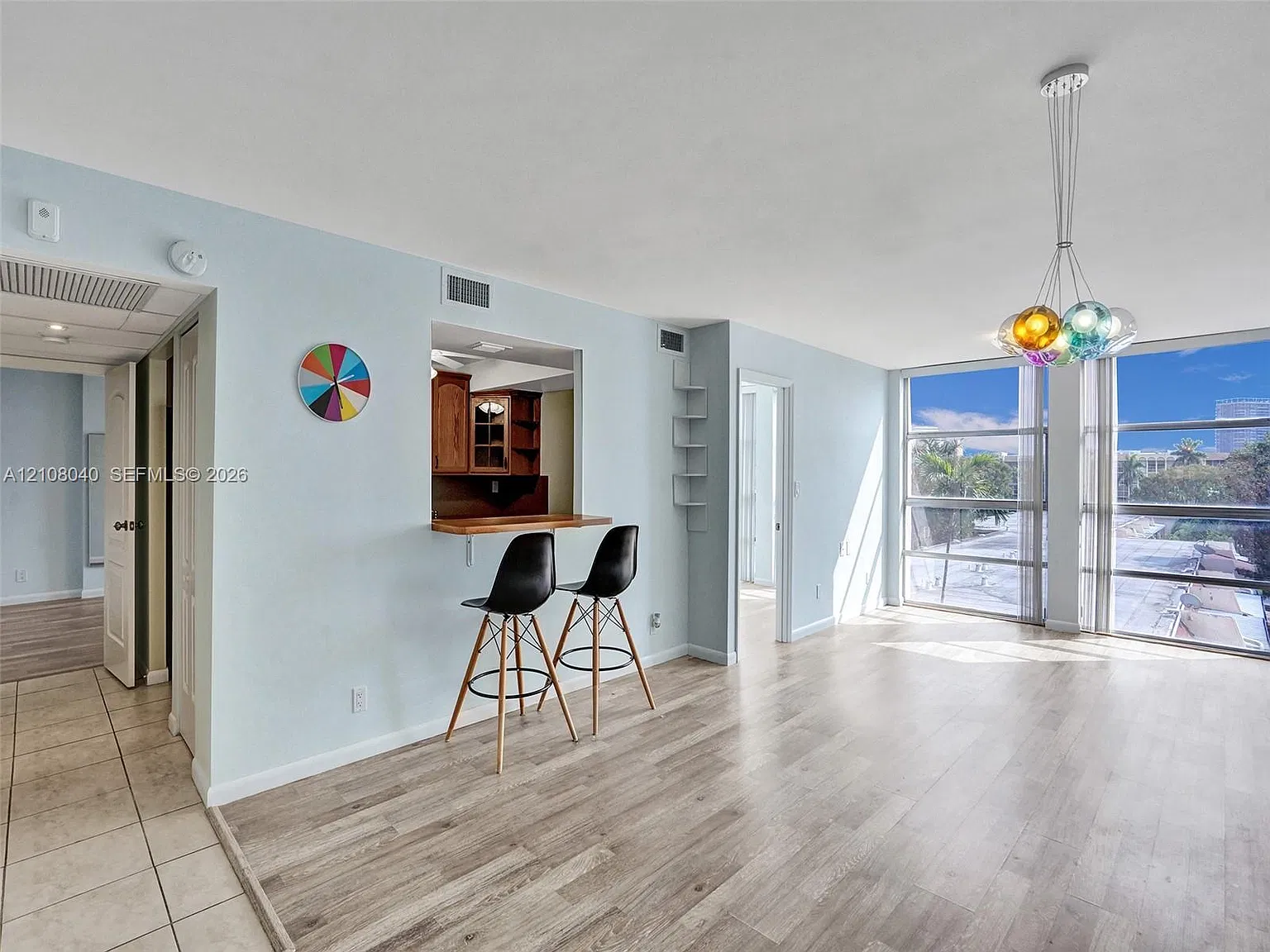 Desoto Park North Condo — Photo 2