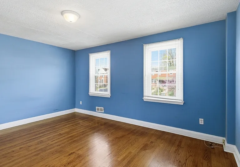 627 Lucia Ave — Photo 11