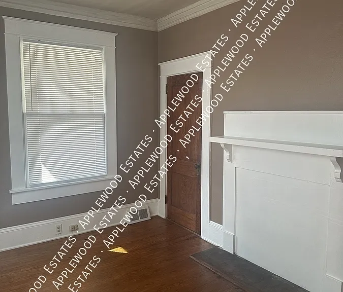 120 Princeton St — Photo 5