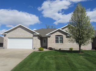 112 W Rdg, Hannibal, MO 63401