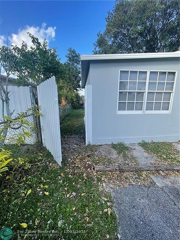 6839 SW 21st St, Hollywood, FL 33023 | Zillow