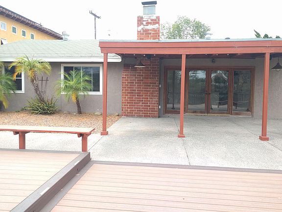 3rd image of 4774 Mount Almagosa Dr