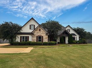 1264 Morning Glory Cir, Tupelo, MS 38801