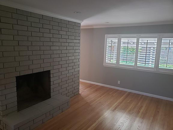 4th image of 1164 35th Ave