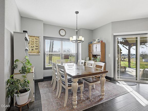 5th image of 8161 Falcon Rd