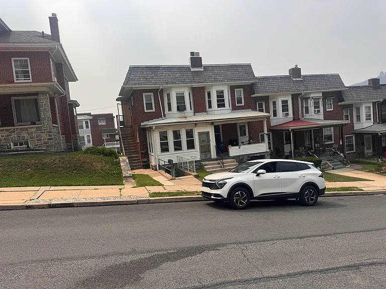 120 S 20th St — Photo 11