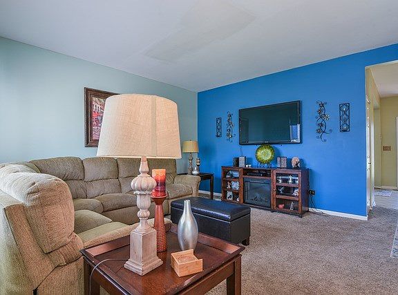 5th image of 2757 Avalon Ln
