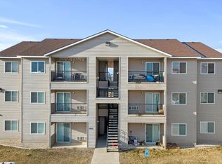 1620 20th Ave NW APT 304, Minot, ND 58703