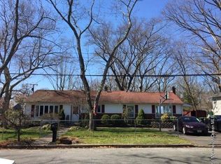 614 Caranetta Dr, Lakewood, NJ 08701