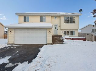 3824 Tower Pond Dr, Anoka, MN 55303