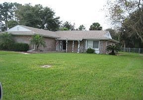 1st image of 800 Fairway Dr