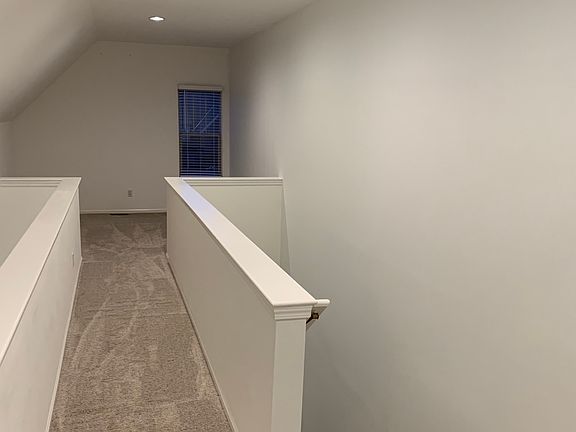 3rd image of 1426 S Main St #43