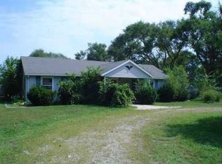 118 Layer Rd, Holland, OH 43528