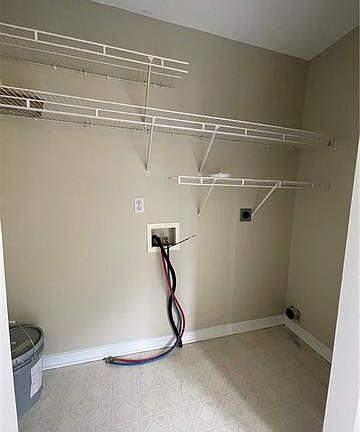 5th image of 137 S Cherrywood Ln