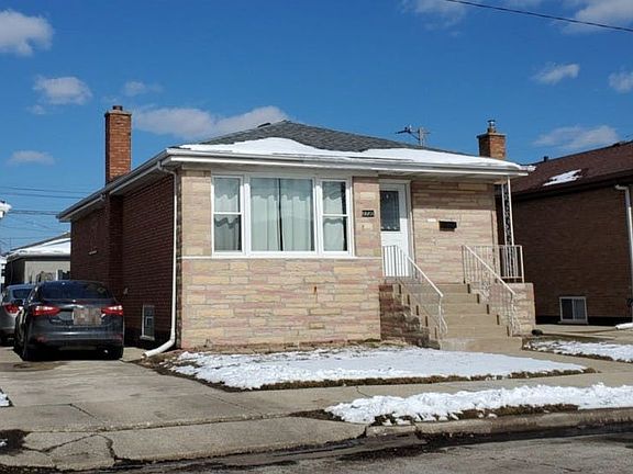 3rd image of 3730 W Hayford St