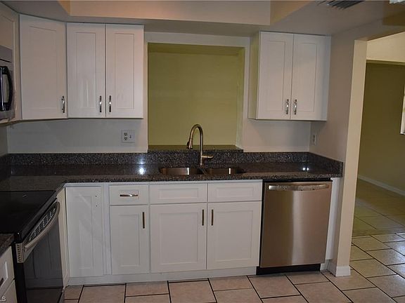 4th image of 1311 SE 24th St