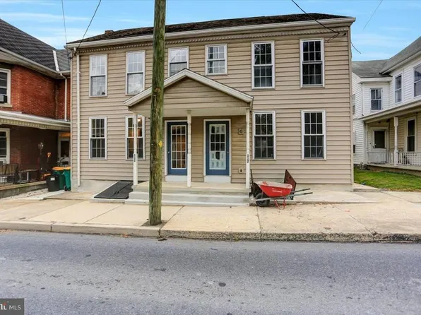 110 N Church St, Waynesboro, PA 17268