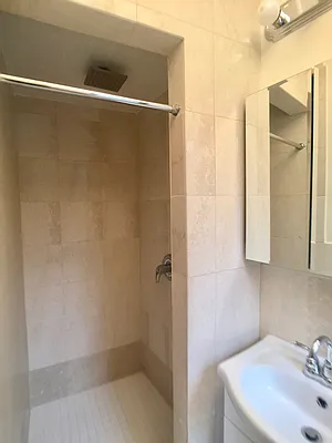 Rented by Sovereign Realty NYC | media 2