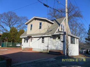 1 Rogers Dr, Worcester, MA 01604