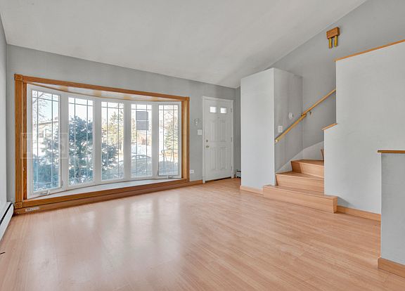 5th image of 8807 Robin Dr