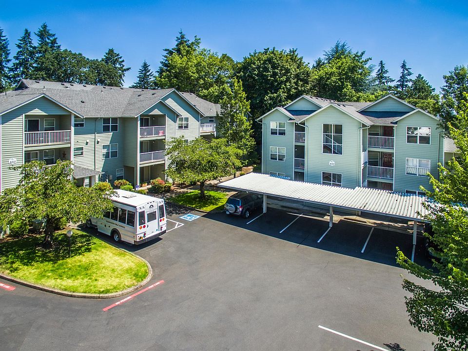 2nd image of 401 Ratcliff Dr SE #63