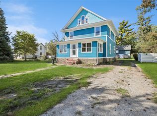 1309 West St, Grinnell, IA 50112