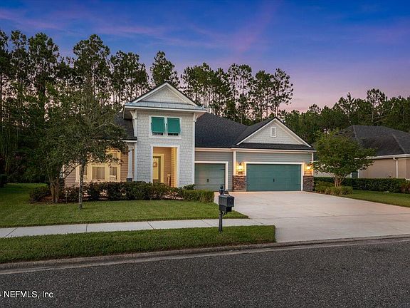 4th image of 1093 AUTUMN PINES Drive