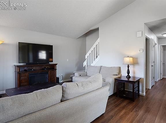 4th image of 4840 Jet Wing Cir W
