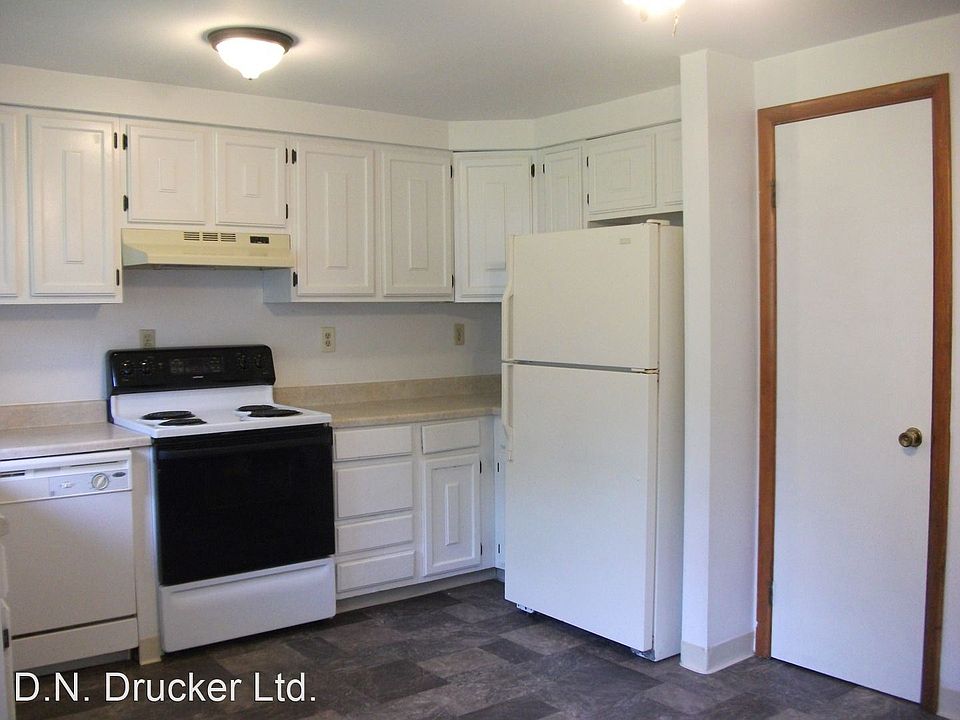 1st image of 636 Sunflower Dr