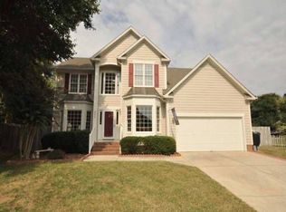 8820 Attingham Dr, Raleigh, NC 27615