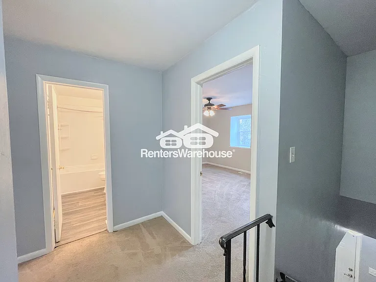 5629 Banbury Ct — Photo 14