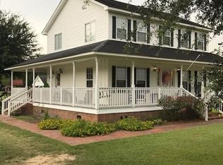 3226 Huggins Rd, Lake City, SC 29560